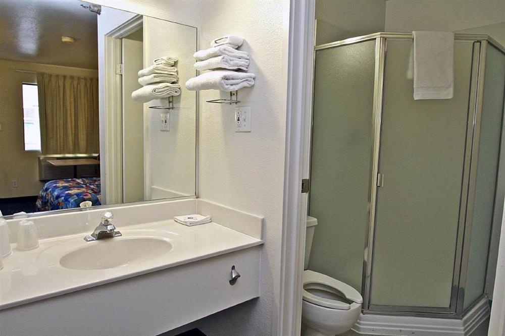 Motel 6-Windsor Locks, Ct - Hartford Номер фото
